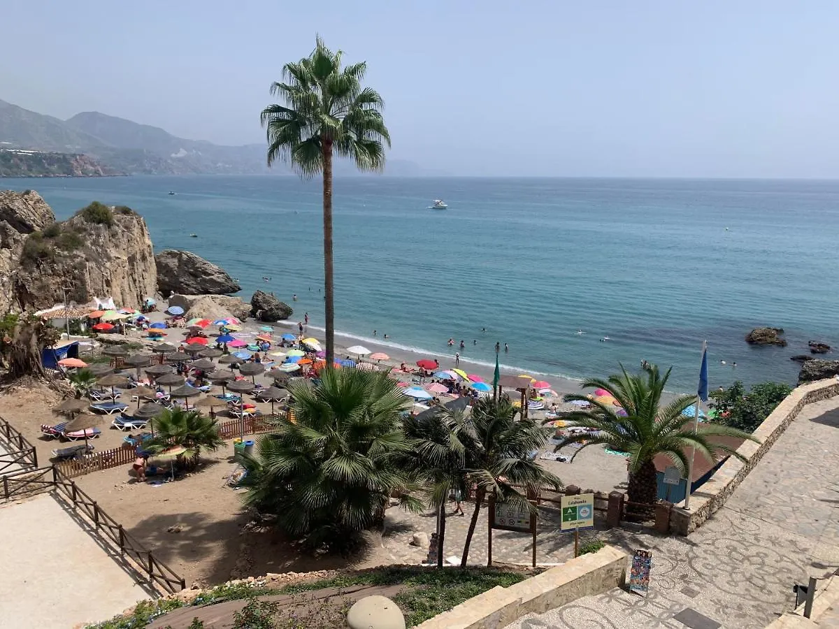 Tres Hermanos - Spacious Modern 2 Bedroom Apartment Nerja