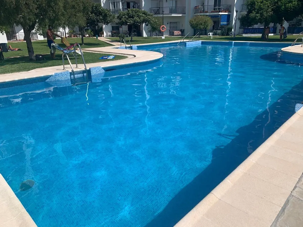 Tres Hermanos - Spacious Modern 2 Bedroom Apartment Nerja