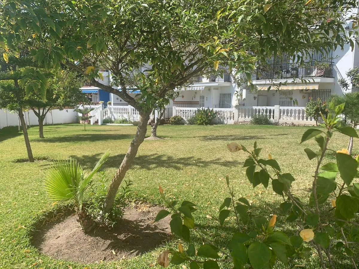 Tres Hermanos - Spacious Modern 2 Bedroom Apartment Nerja